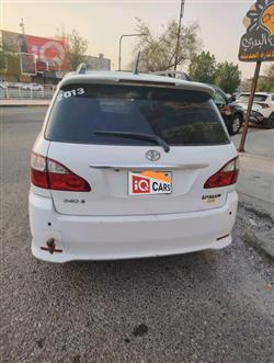 Toyota Ipsum